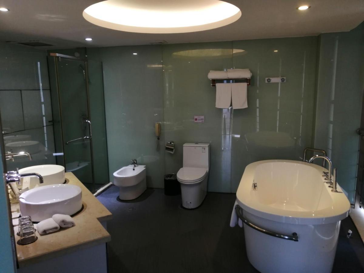 Ramada Meizhou Meizhou  Buitenkant foto