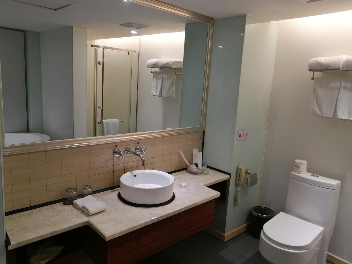 Ramada Meizhou Meizhou  Buitenkant foto